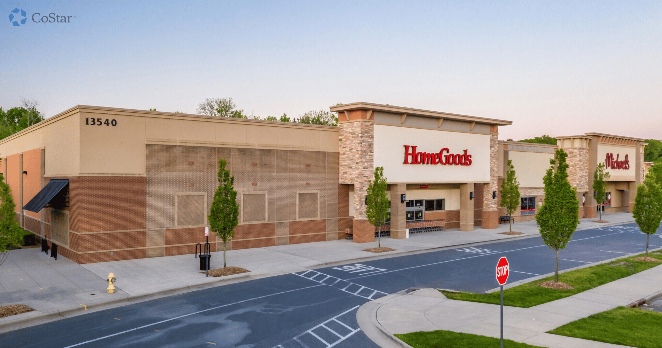 Shoppes at Rivergate South